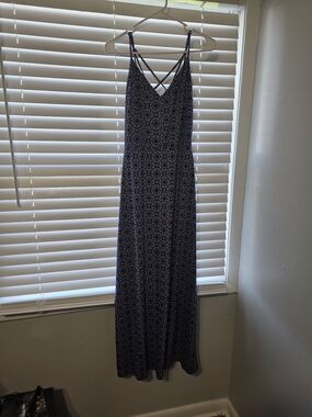 Market & Spruce Navy Patterned Maxi Dress with Crisscross Straps